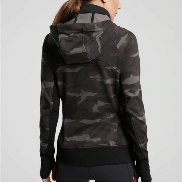 Athleta Triumph printed camo hoodie jacket sz xs petite - Picture 7 of 15